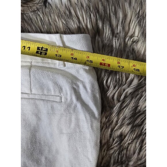 Ann Taylor Factory Women’s White Textured Slim Ankle Pants Size 4 - Picture 7 of 8